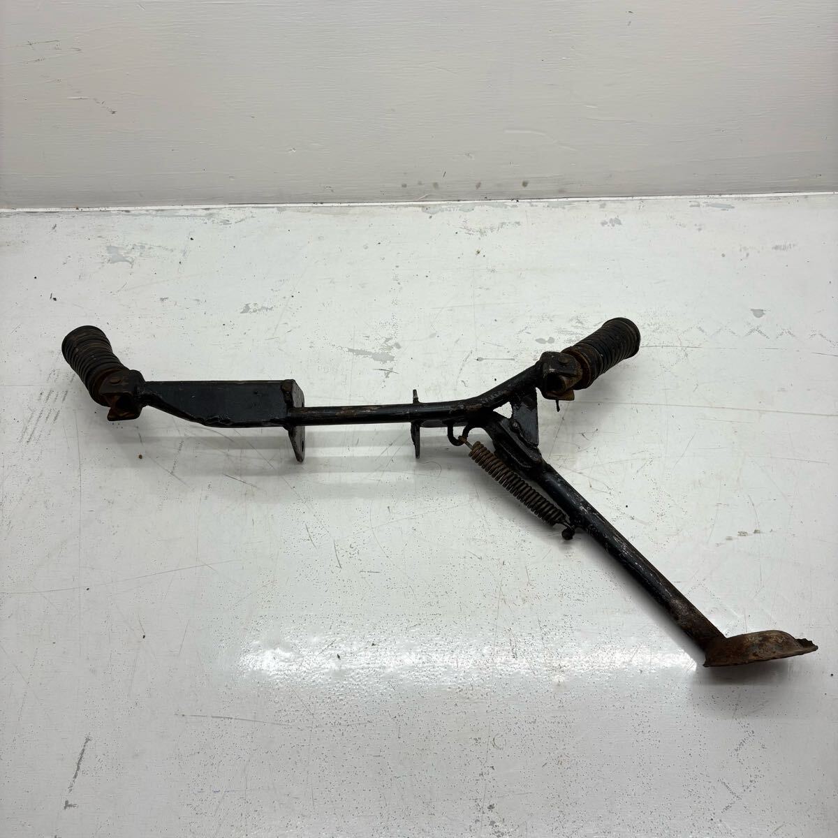 01362 スズキ バンバン90 RV90 メインステップ ステップ 純正 サイドスタンド付き 拍卖