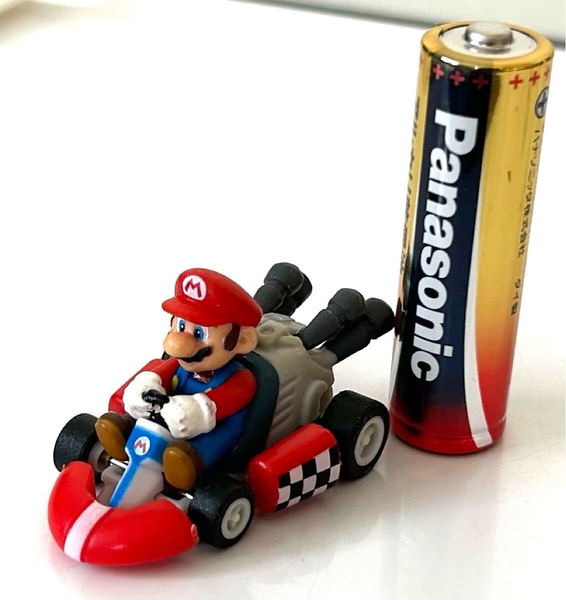 マリオカートWiiプルバックカー サントリーBOSS おまけ マリオ 送料180円拍卖