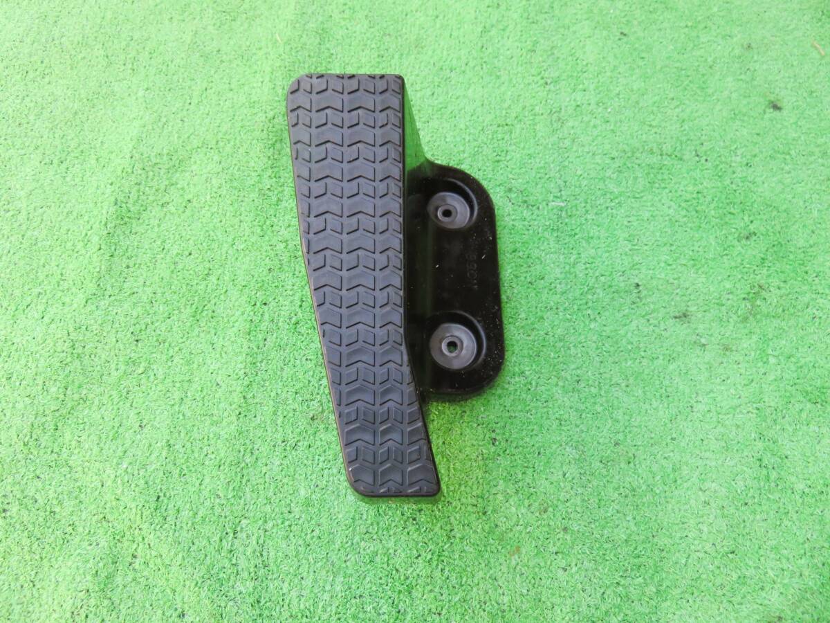 マツダ NB6C 後期 ロードスター 純正 フットレスト拍卖