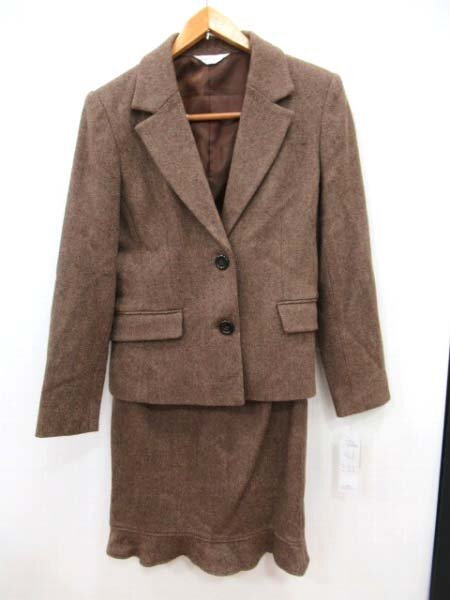 サイレントマジョリティ Silent Majority セットアップスーツ サイズ9AR64 ブラウン系 茶系 レディース タグ付 経年保管 未使用品 ■N215拍卖