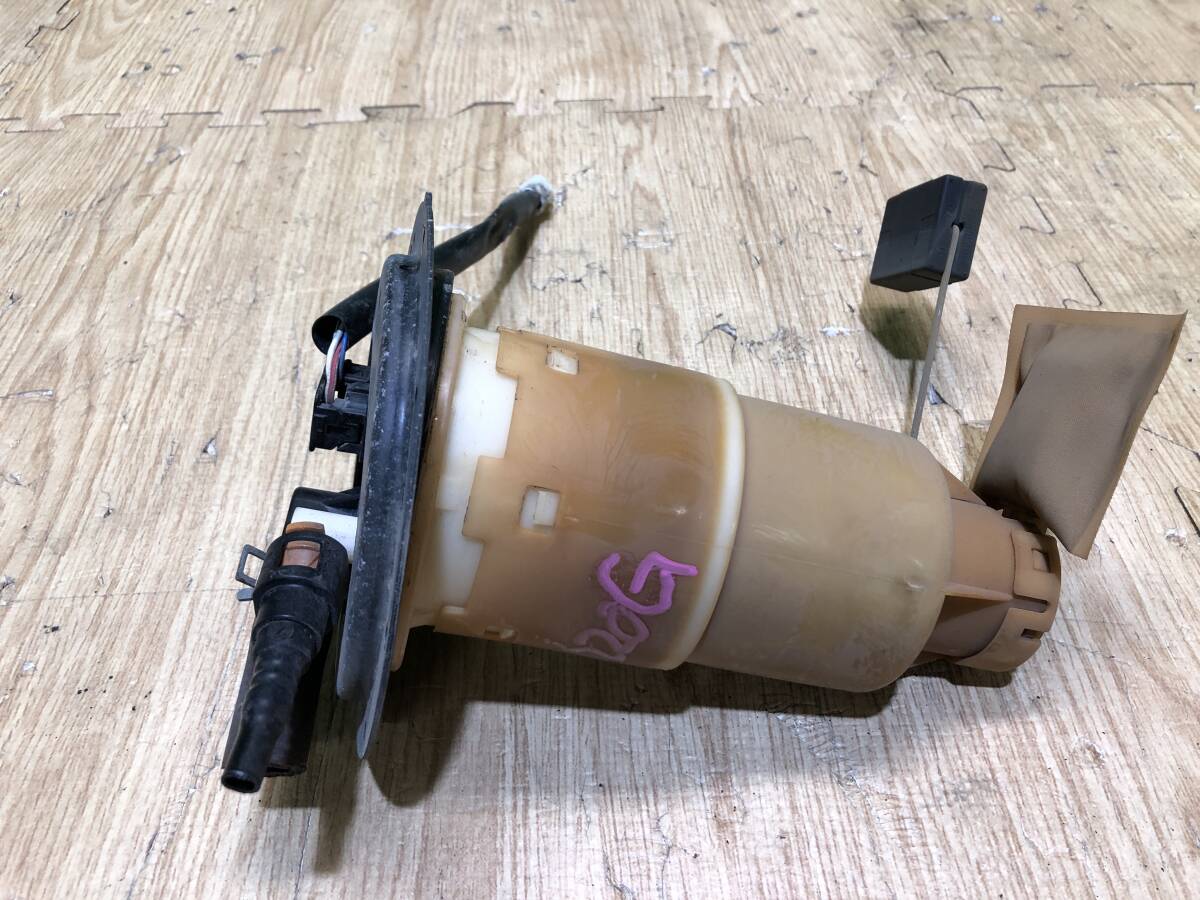 ★ダイハツ アトレーワゴン★GF-220G 純正 フェールポンプ 燃料ポンプ<実動車外し品>管22351拍卖