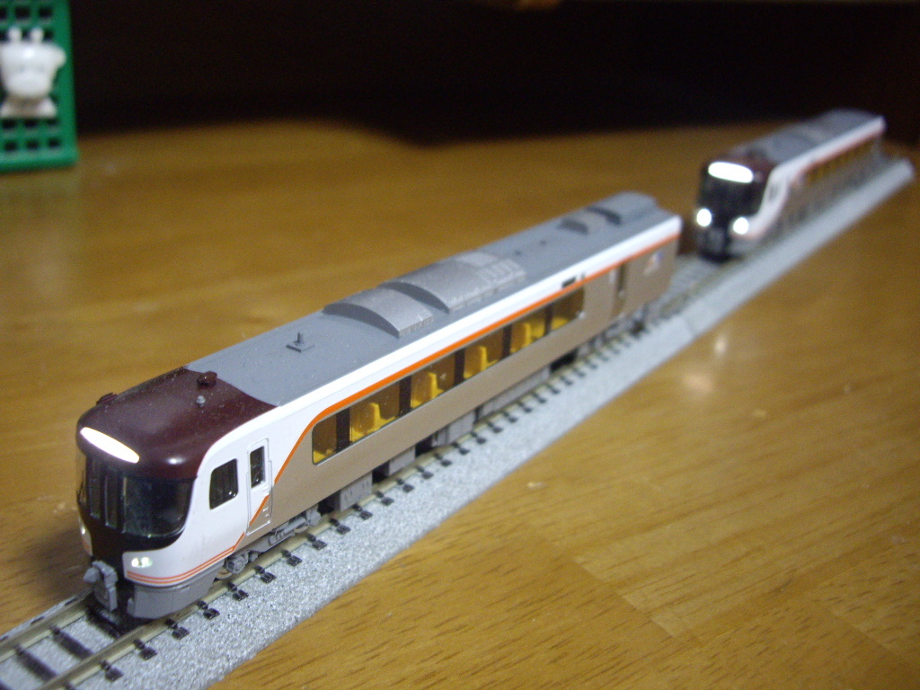 tomix HC85系 2両セット 品番98558 ライト点灯確認済み 拍卖