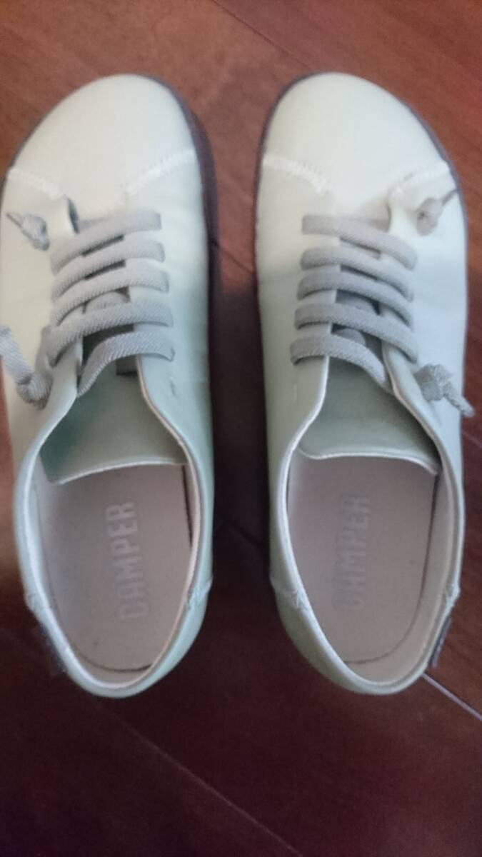 CAMPER カンペール レディース レザー スニーカー ミントグリーン うぐいす色 38 24.0cm 美品 短時間使用 フラットシューズ 現品のみ拍卖