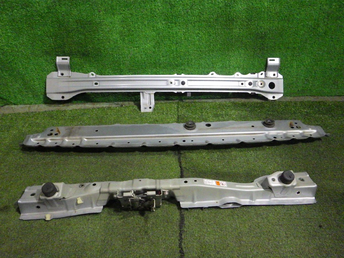 ◆ 日産 デイズ B21W 【 コアサポート ホースメント 3点セット 】 中古品 E59 2H2-4 ◆拍卖