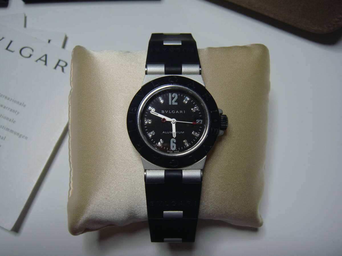 ☆ラバーベルト新品交換済☆ブルガリジャパン正規品☆BVLGARI☆ブルガリ☆アルミニウム☆AL32BTAVD/9☆9Pダイヤ☆中古☆拍卖