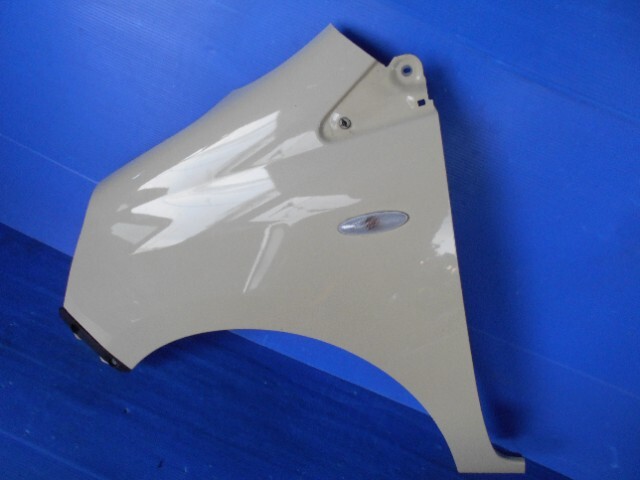 903195 トヨタ ピクシスエポック LA300A フェンダーパネル左拍卖