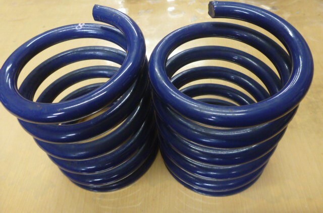 ☆未使用 ID80×130㎜ 8k バーディークラブ 直巻スプリング スズキ ダイハツ 軽自動車 スイフト ワークスなどのリヤに 拍卖