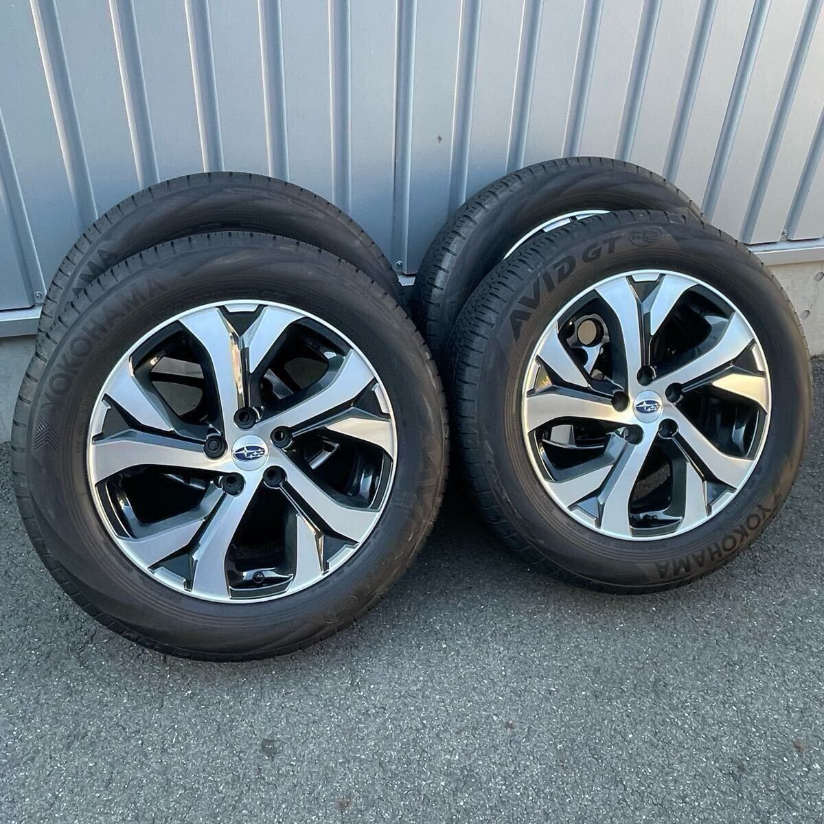 美品 USスバル純正 BTアウトバック 18インチ ホイール OEタイヤ ヨコハマ AVID GT 225/60/R18 バリ溝 米国スバル USDM ストック 純リム拍卖