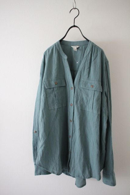 【L.L.Bean】エルエルビーン 長袖シャツ ブラウス グリーン系 コットンシャツ (L)レディース 中古 Vネック拍卖
