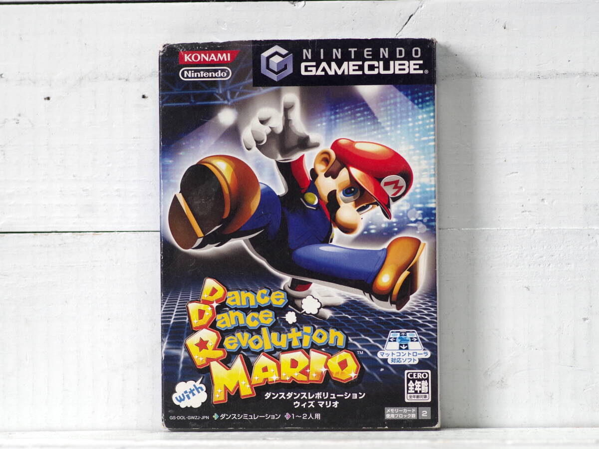 M12628【GC】箱・説明書付属 ダンスダンスレボリューションウィズマリオ 盤面キズあり 起動チェックOK!! ゲームキューブ ゆうメール150g 拍卖