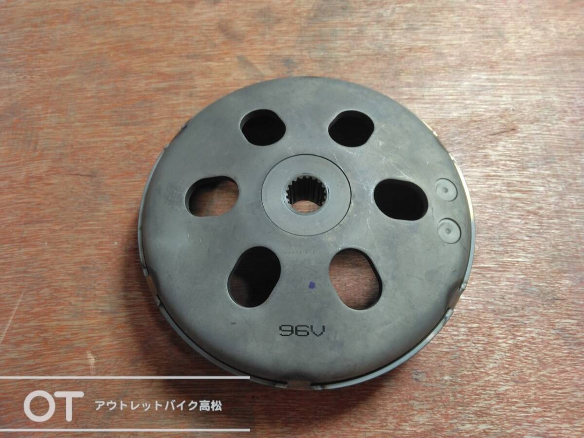 HONDA PCX125 ? JF28 ? 中古 クラッチアウター P2805251拍卖