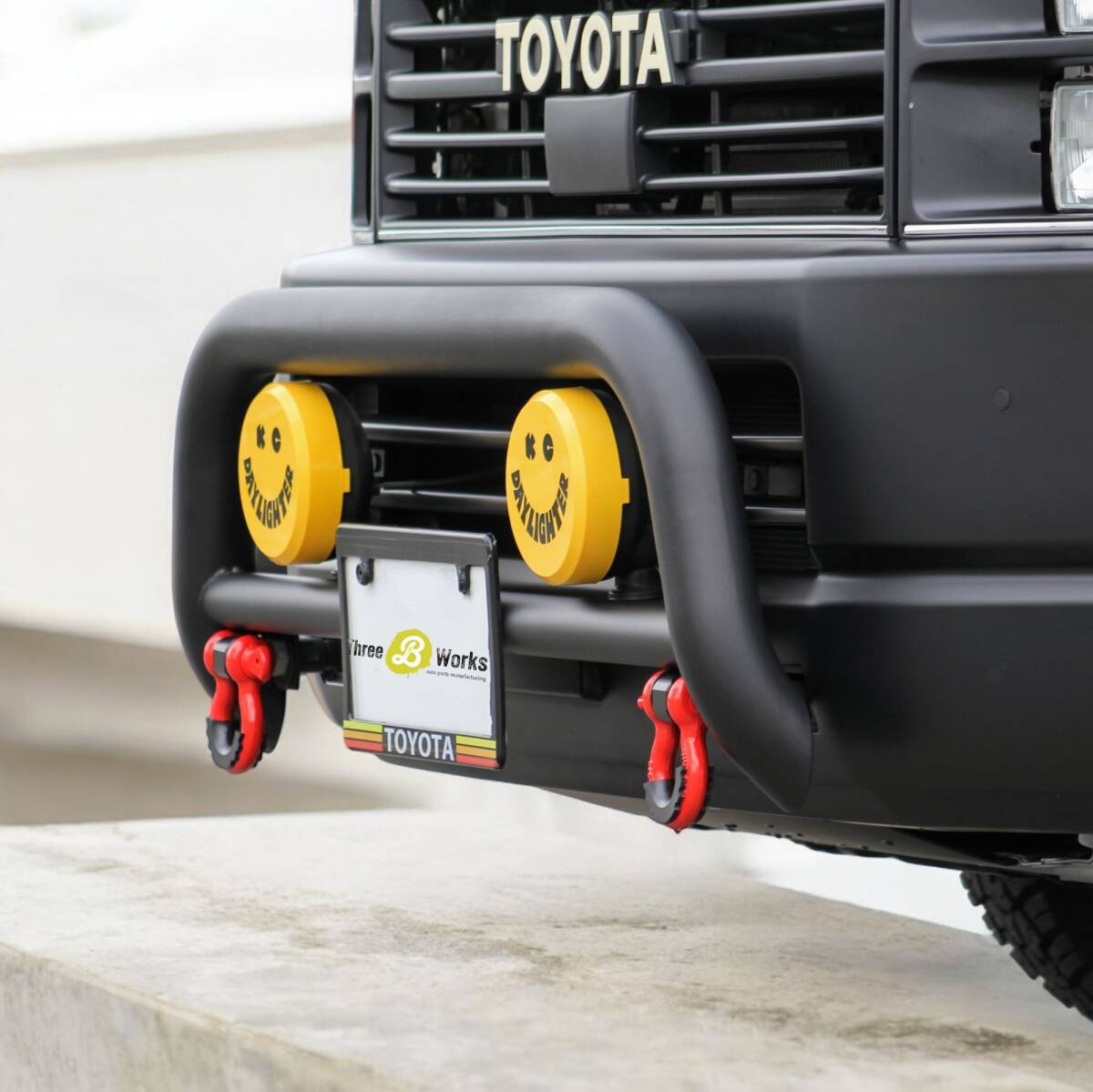 200系 ハイエース 牽引フック 1個セット/ バンパーガード装着車専用 ナロー/ワイド共用 フロントガード カスタム アクセサリー 可倒式拍卖