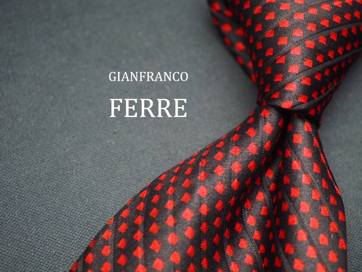 美品【GIANFRANCO FERRE ジャンフランコフェレ】 E1317 赤 ブラック SILK ブランド ネクタイ 古着 良品拍卖