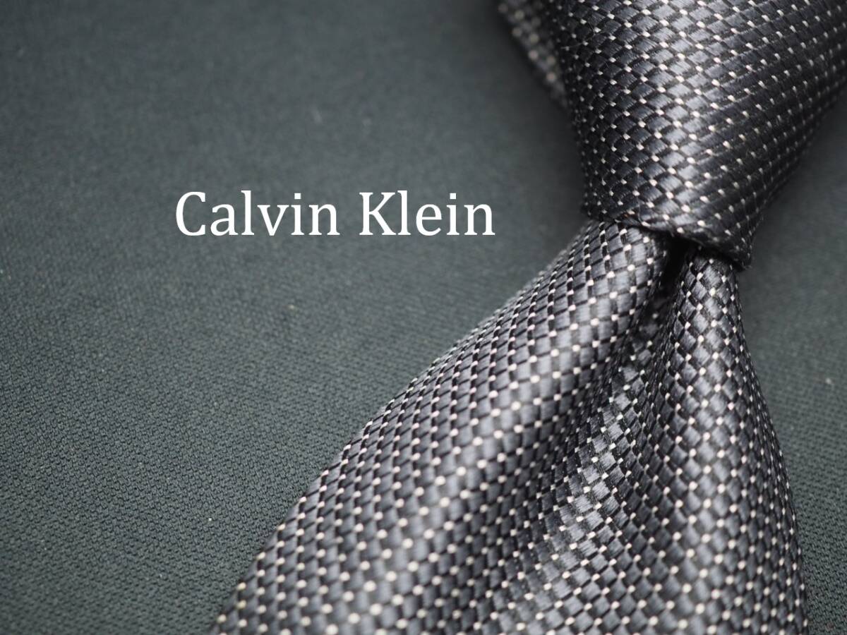【Calvin Klein カルバンクライン】 E1653 ブラック グレー系 SILK ブランド ネクタイ 古着 良品拍卖