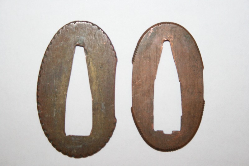 美品! 時代物本歌 銅地切羽2枚1組 厚い!V⑦拍卖