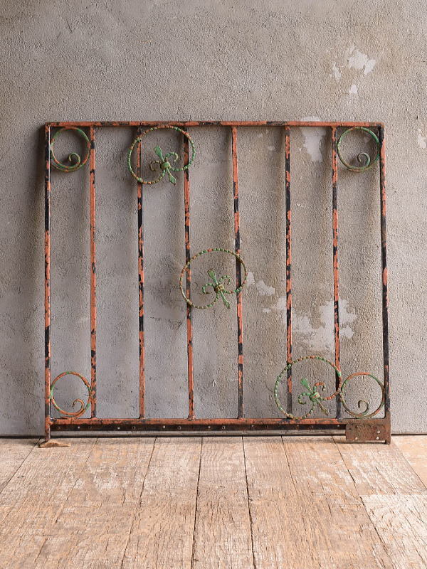 イギリスアンティーク アイアンフェンス ゲート柵 ガーデニング 13097拍卖