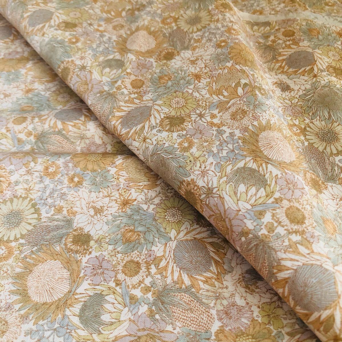 1m 日本製 セブンベリー スケア 108×100 ボタニカル コットン生地拍卖