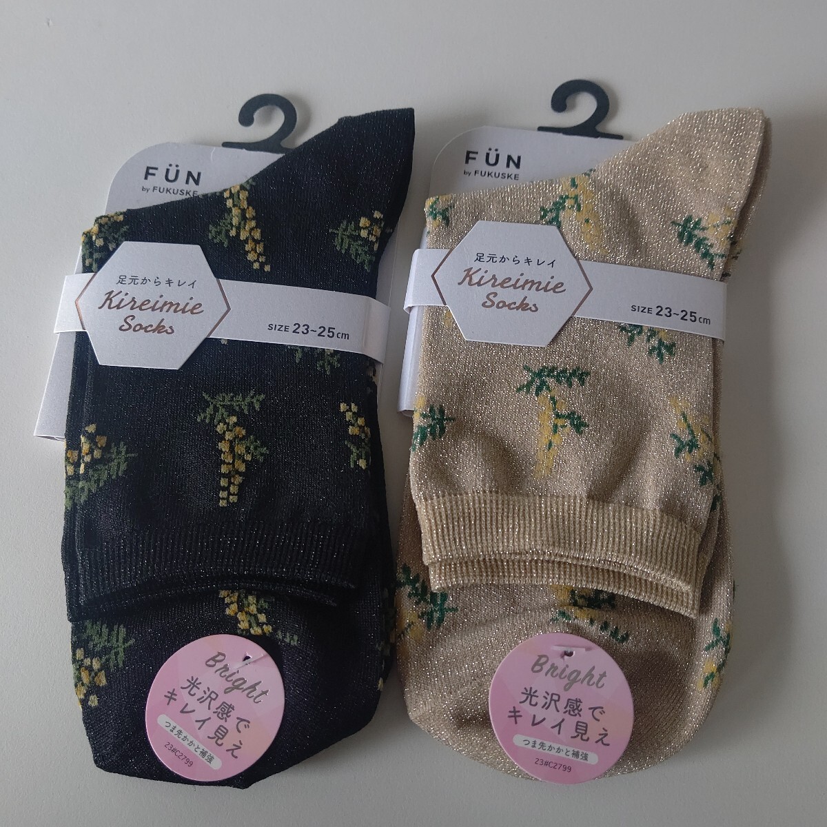 新品未使用 福助 FUN きれい見えソックス 婦人靴下 2足セット花柄 光沢 23~25cm拍卖