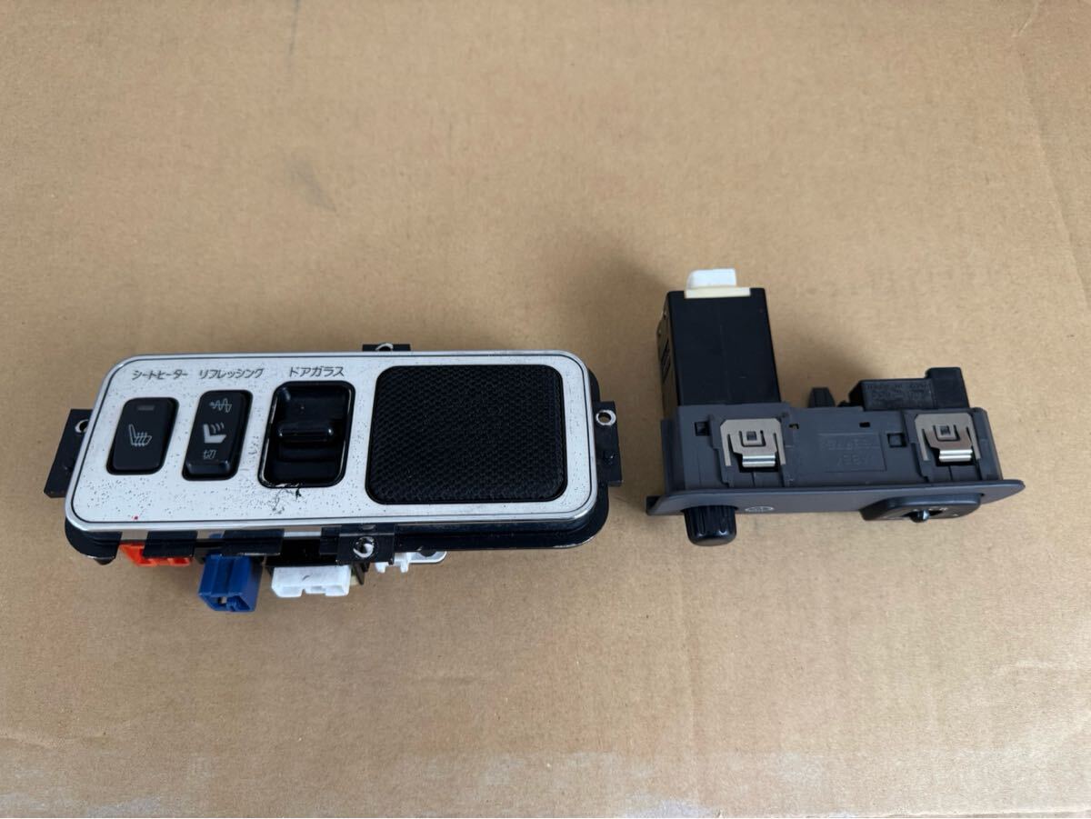 トヨタ センチュリー GZG50 純正 シートヒーター ウインド ドアミラー スイッチ ジャンク 現状品 84030-40010 775-5Z70拍卖
