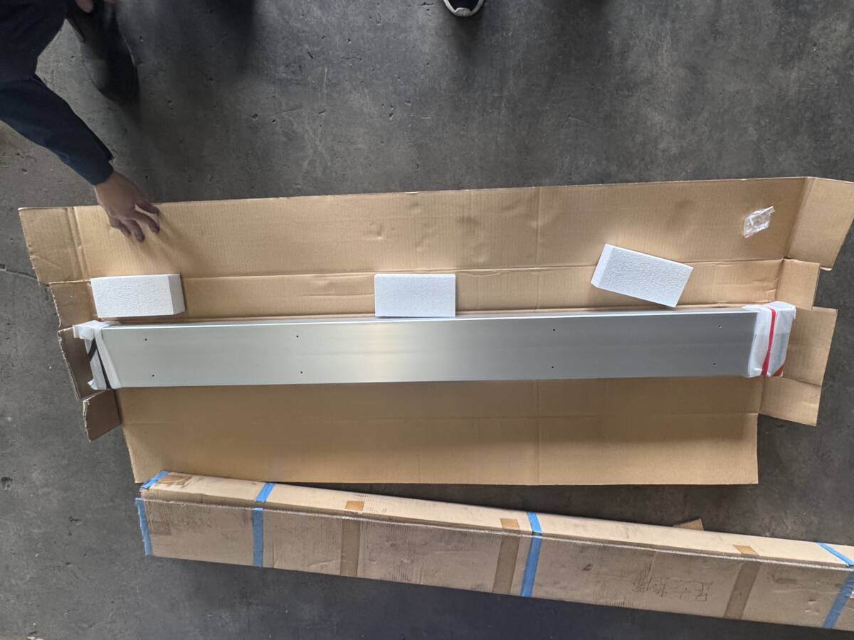 日野 BUMPER バンパー 52105-37150 純正品 K1T拍卖