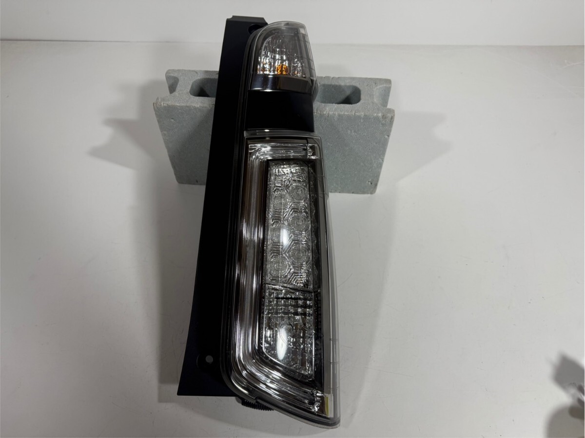 ホンダ純正 JH1/JH2 N-WGN カスタム LED テールライト 右側 STANLEY W1399/33500-T6G-J03 刻印B 棚番TH-540拍卖