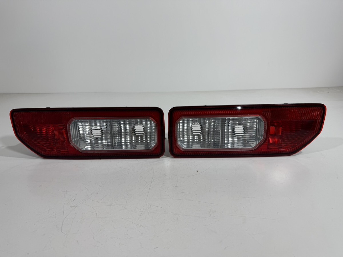 スズキ純正 JB64W ジムニー JB74W ジムニーシエラ テ テールライト 左右セット KOITO 220-5938C 棚番T-524/T-525拍卖