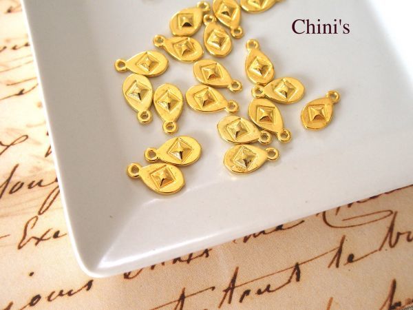 即決!! 1個 エスニックミニチャーム ダイヤ 金☆メタルパーツ 資材拍卖