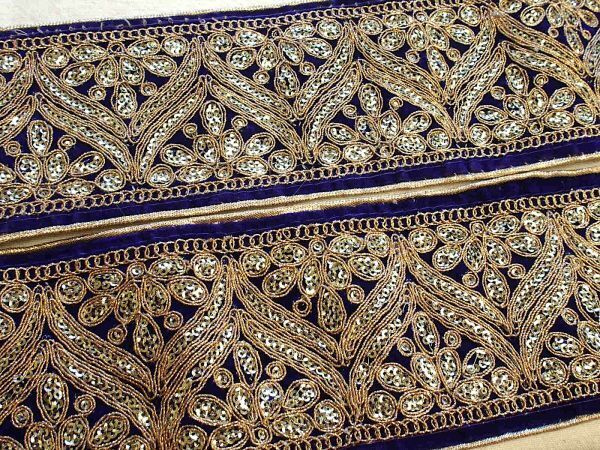 即決 ! 0.5mよりスパンコールチロリアンテープ 紫 アラビック ダンス 民族衣装 インド刺繍拍卖