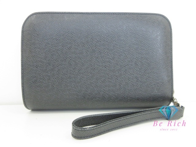 ルイ ヴィトン LOUIS VUITTON タイガ バイカル M30182 黒 ブラック レザー ロゴ セカンドバッグ クラッチバッグ 【中古】bk9866拍卖