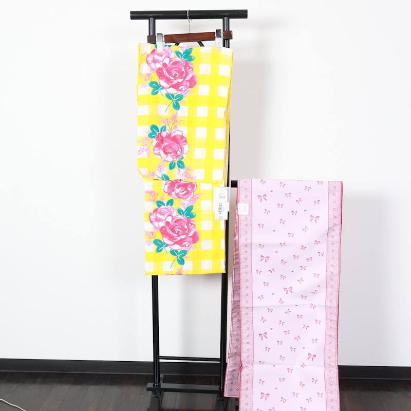 浴衣2点セット 新品 黄 白 ブルー ピンク 花 格子 / O41拍卖