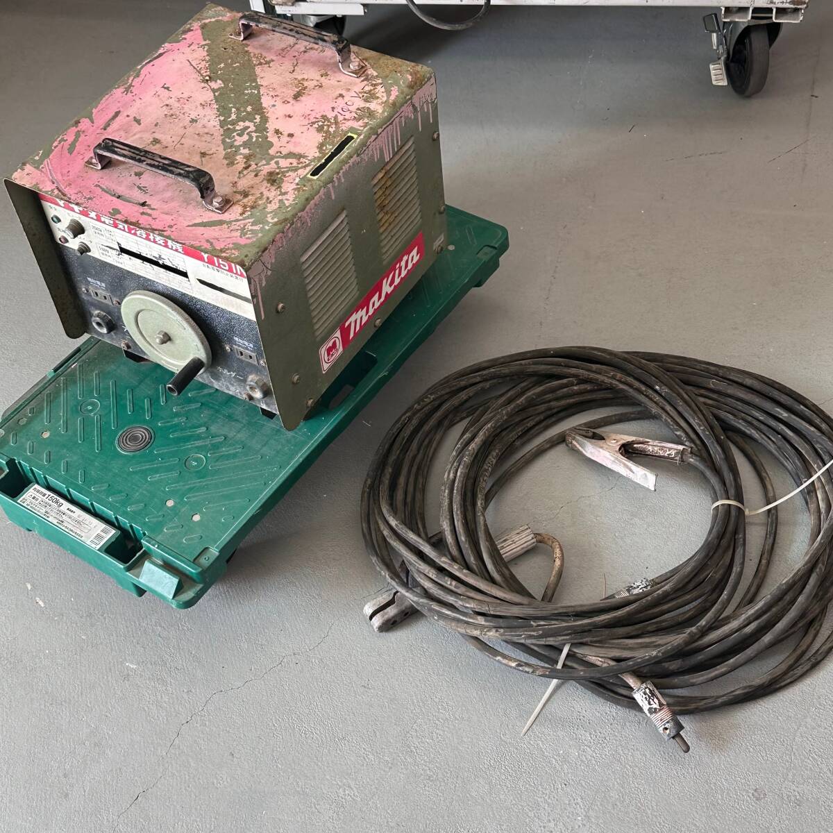 Z4 中古 マキタ 電気溶接機 Y151N 自動電撃防止装置付 アーク溶接機 100V/200V 60Hz 30505K04拍卖