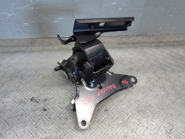 シエンタ 6AA-NHP170G エンジンマウント 12372-21390 Gクエロ 7人乗り 1kurudepa拍卖