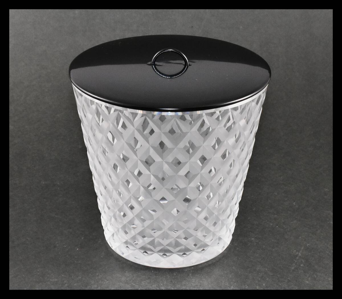 ▲楠廸庵▲義山水指 格子 ガラス 茶道具拍卖