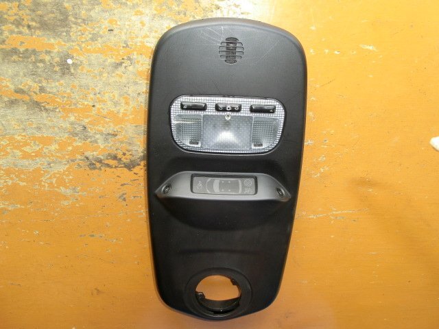 プジョーRCZ ルームランプ 平成23年 ABA-T7R5F02 フロント YM13202677 16.5万kmカーボンルーフパック 即決あり拍卖