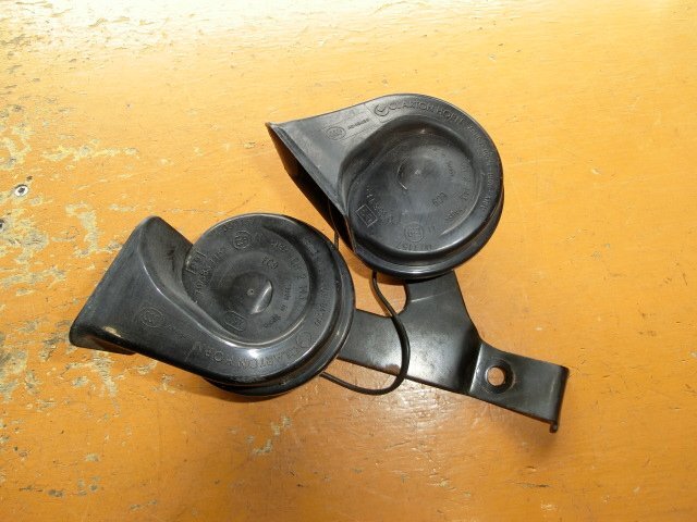 プジョーRCZ ホーン 平成23年 ABA-T7R5F02 クラクション 16.5万kmカーボンルーフパック 即決あり拍卖