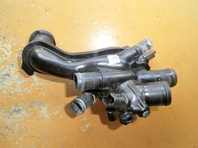 プジョーRCZ サーモスタット 平成23年 ABA-T7R5F02 ハウジング 9810916980 16.5万kmカーボンルーフパック 即決あり拍卖