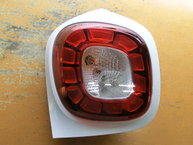 スマート 左 テールランプ 平成28年 DBA-453044 265555192R ライト フォーフォー ターボ 9.1万km 453 即決あり拍卖