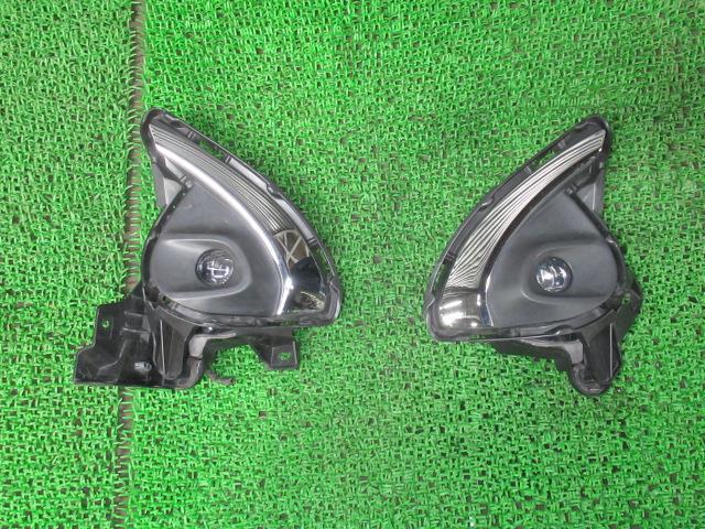 デミオ LDA-DJ5AS 左右 フォグランプ B63B-51-680B B63B-51-690B D23P-50C11 D23P-50C21 /42775拍卖