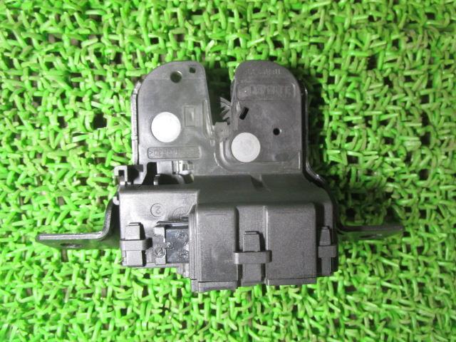 BMW 1シリーズ F20 前期 DBA-1A16 バックドアロックソレノイド 51247248075 /42809拍卖