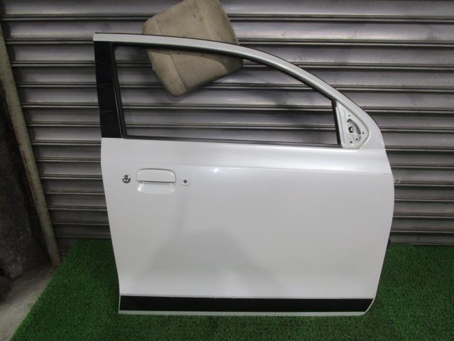 アルト DBA-HA36S 右フロントドア 68001-74P10 Z7T パールホワイト /42832拍卖