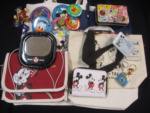 ミッキーマウス グッズ21点セット~バッグ・缶バッジ・ミラーetc~拍卖
