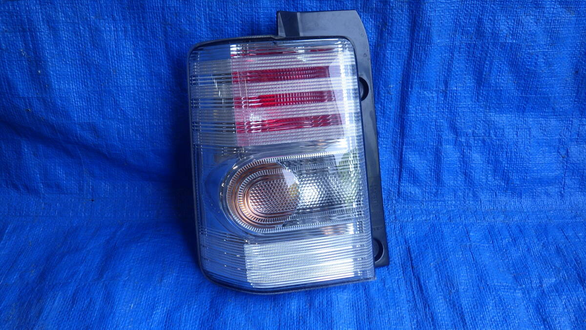 TOKAIDENSO 20509 ムーヴコンテ L575S L585S テールランプ ライト 左 助手席側 管M0501-4拍卖
