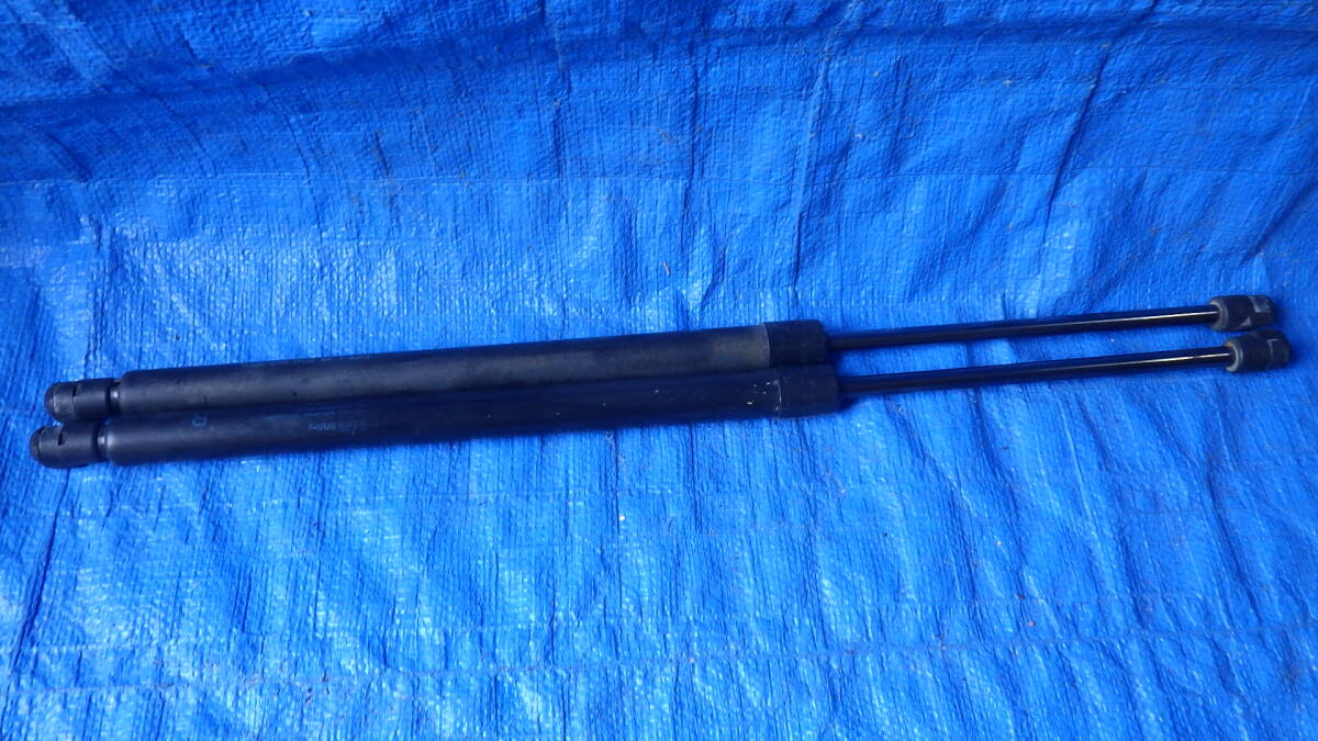 デイズルークス DBA-B21A 3B20 バックドア リヤゲートショック ダンパー 左右 動作品 管M0510-99拍卖