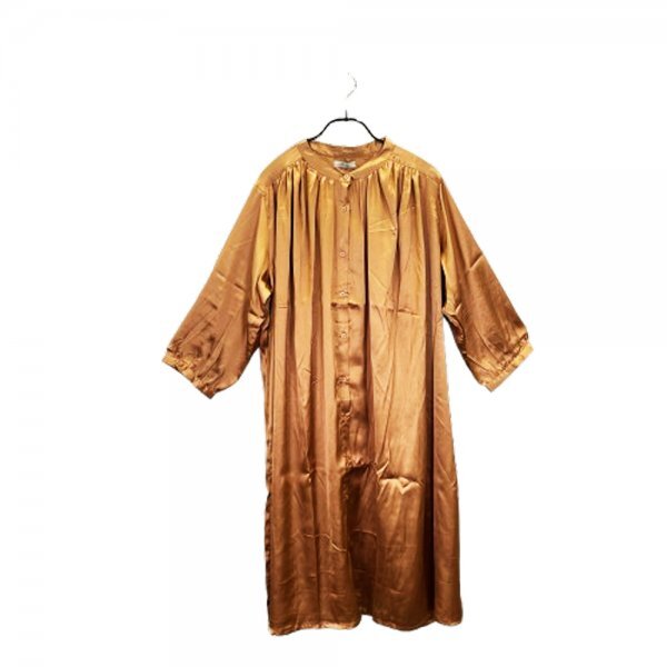 ap10280-6 ○送料無料 新品 Little Lily リトルリリー ワンピース Lサイズ ブラウン ハイネック ギャザー ワイド マットサテン インド製拍卖