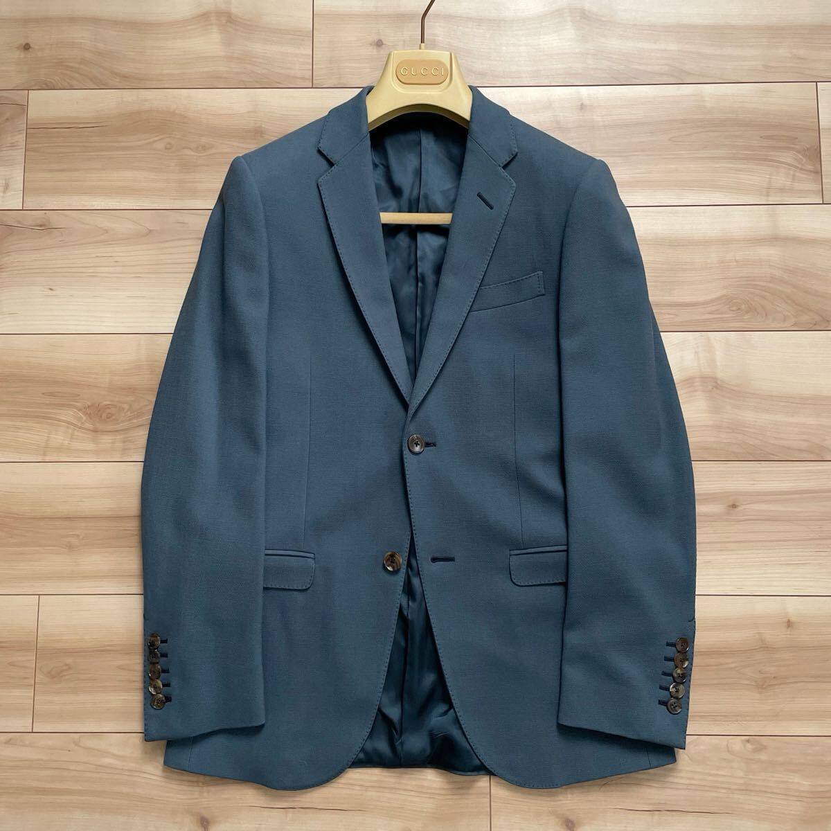 【送料無料】【美品】GUCCI グッチ ウール 2B ジャケット ライトブルー 44 テーラード拍卖