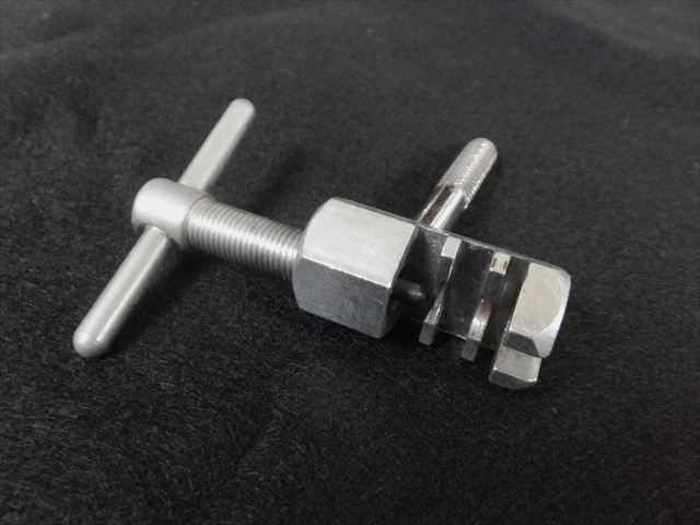 【自転車チェーン修理ツール】チェーンカッター《自転車シングルチェーン用》【自転車工具】拍卖