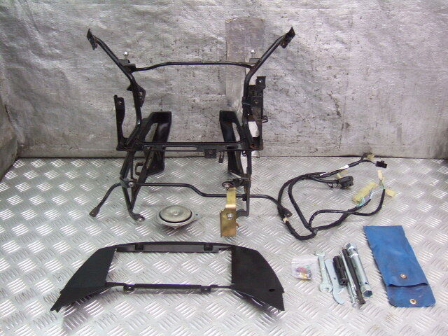 は0515 フュージョンX  MF02 純正 フロント カウルステー 車載工具 ハーネス ☆ メーターステー ヘッドライト ラジエター拍卖