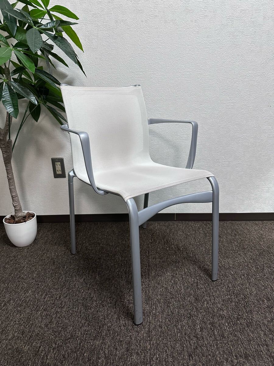 Cassina ixc. Alias アリアス ハイフレームスタッキングチェア① アームチェア拍卖