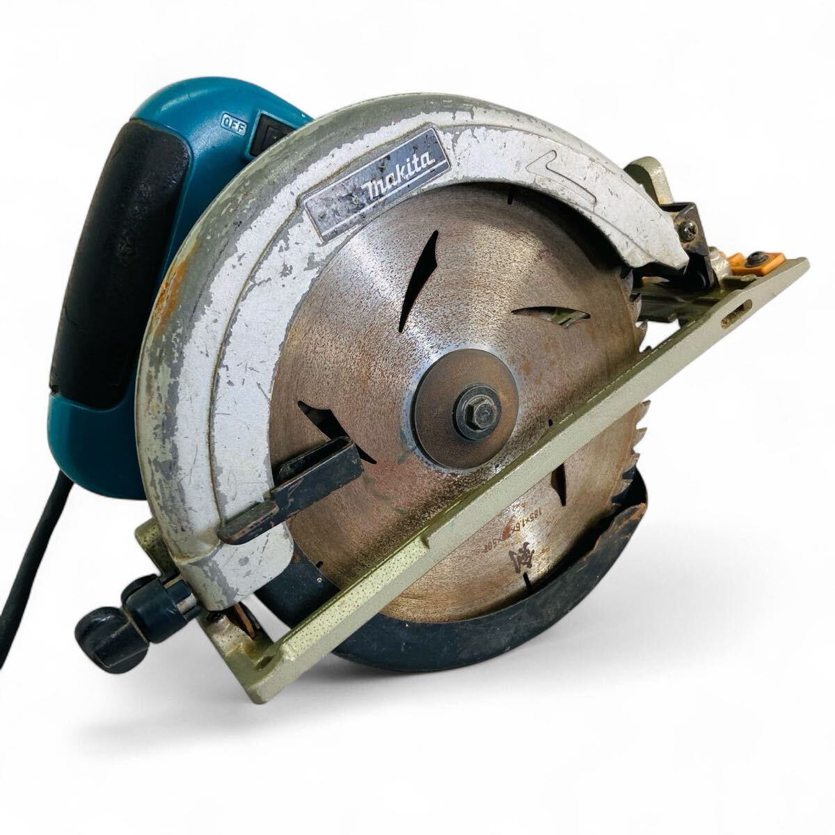 ★☆マキタ makita 190mm マルノコ 5832BA 丸のこ 丸ノコ 木工 電気工具 電動工具 動作確認済み E☆★拍卖