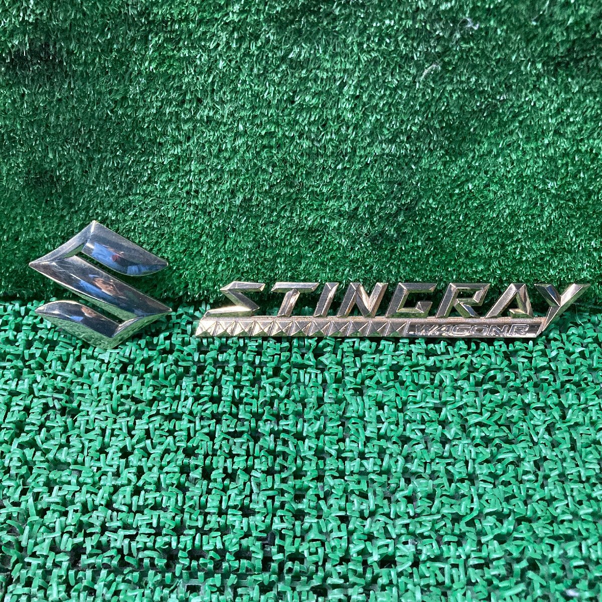 ♪♪ワゴンRスティングレー T MH22S バックドア エンブレム (W2755)♪♪拍卖